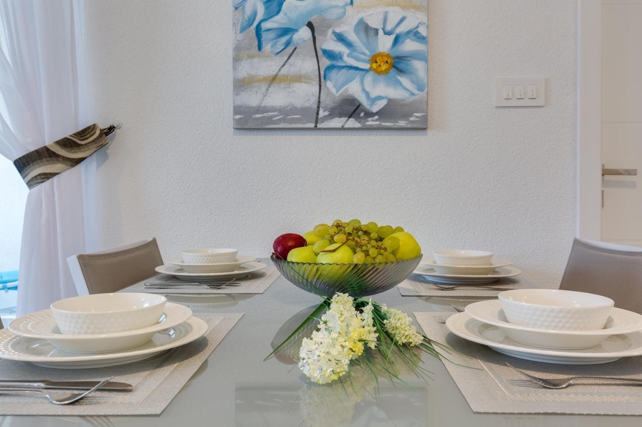 Apartmani Kastelina فير المظهر الخارجي الصورة