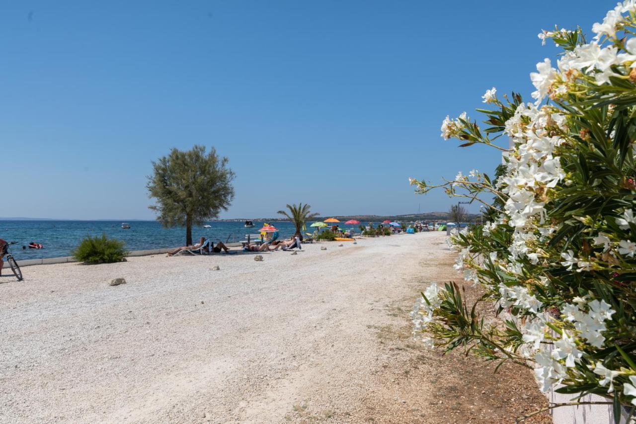 Apartmani Kastelina فير المظهر الخارجي الصورة