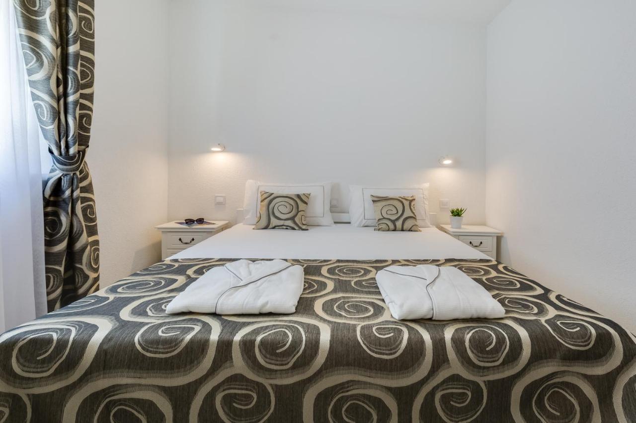Apartmani Kastelina فير المظهر الخارجي الصورة